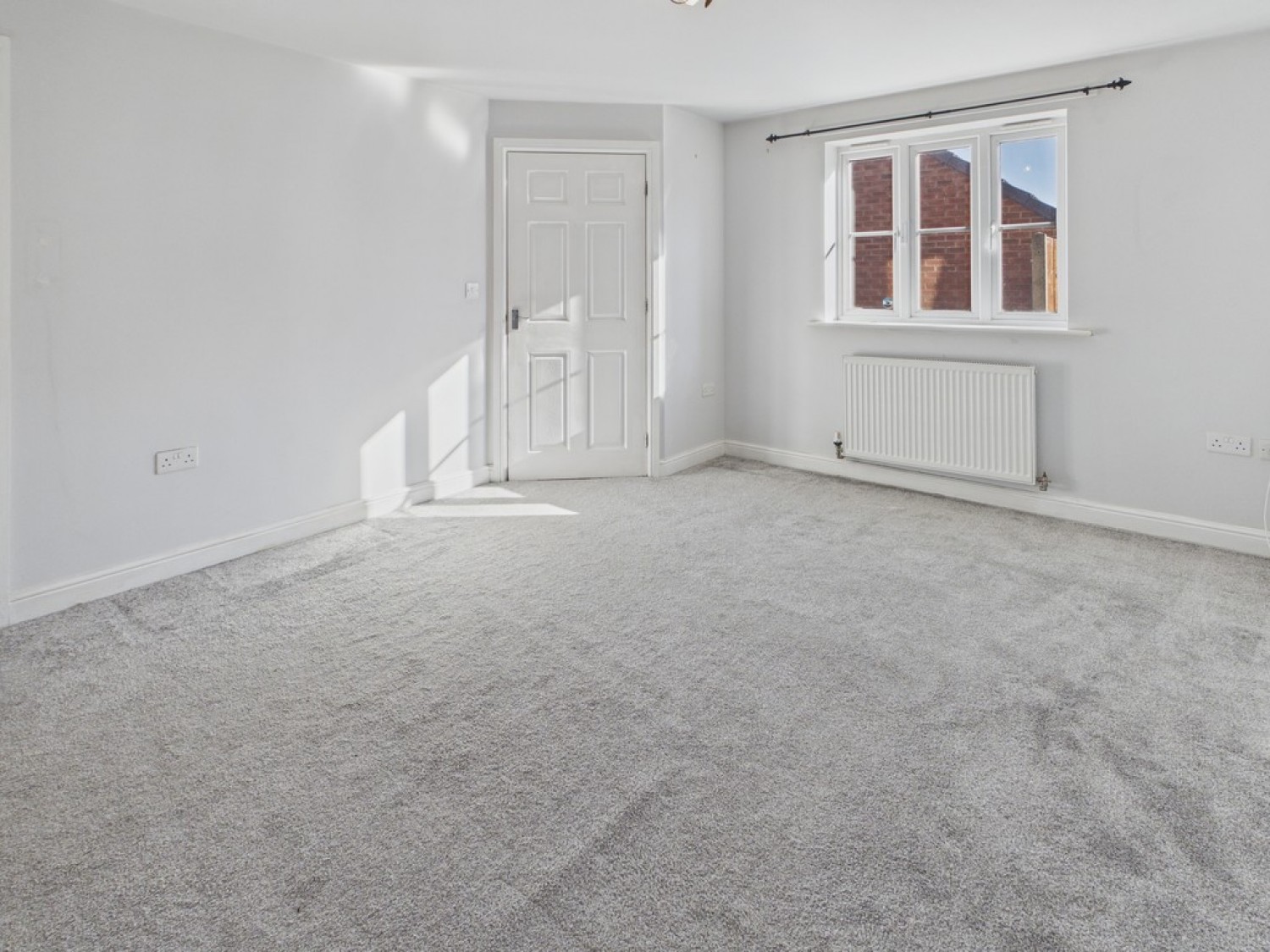 3 bedroom House for Sale Brackenfield Close, Grassmoor