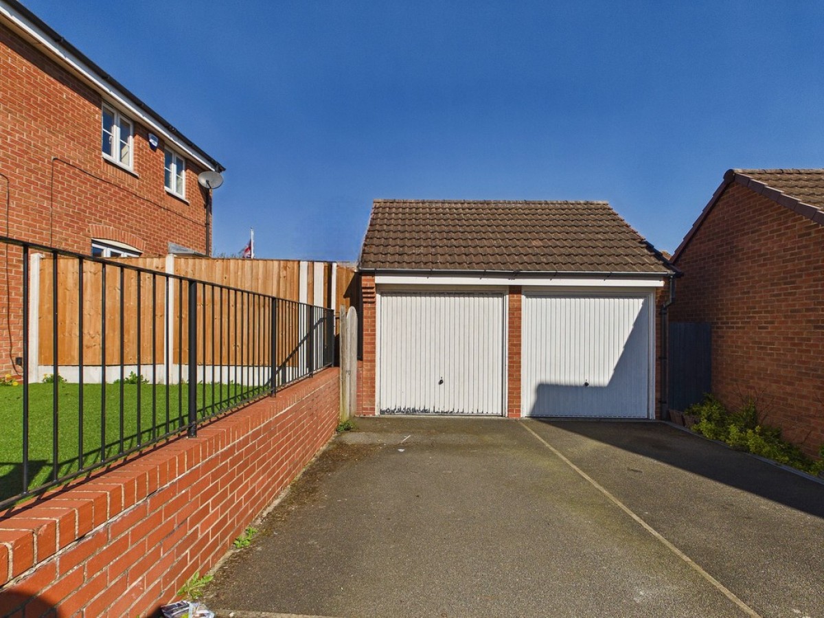 Brackenfield Close, Grassmoor