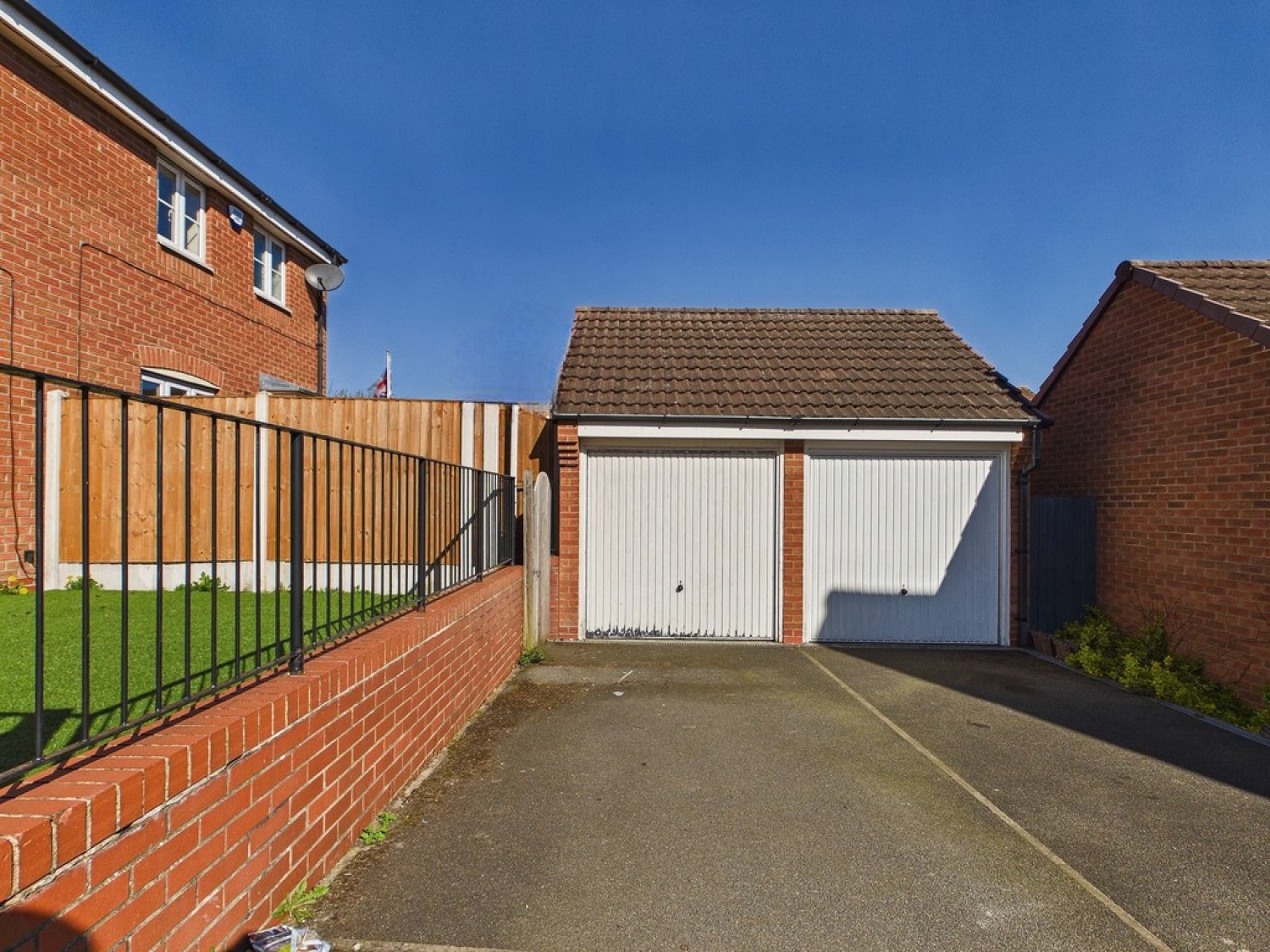 3 bedroom House for Sale Brackenfield Close, Grassmoor