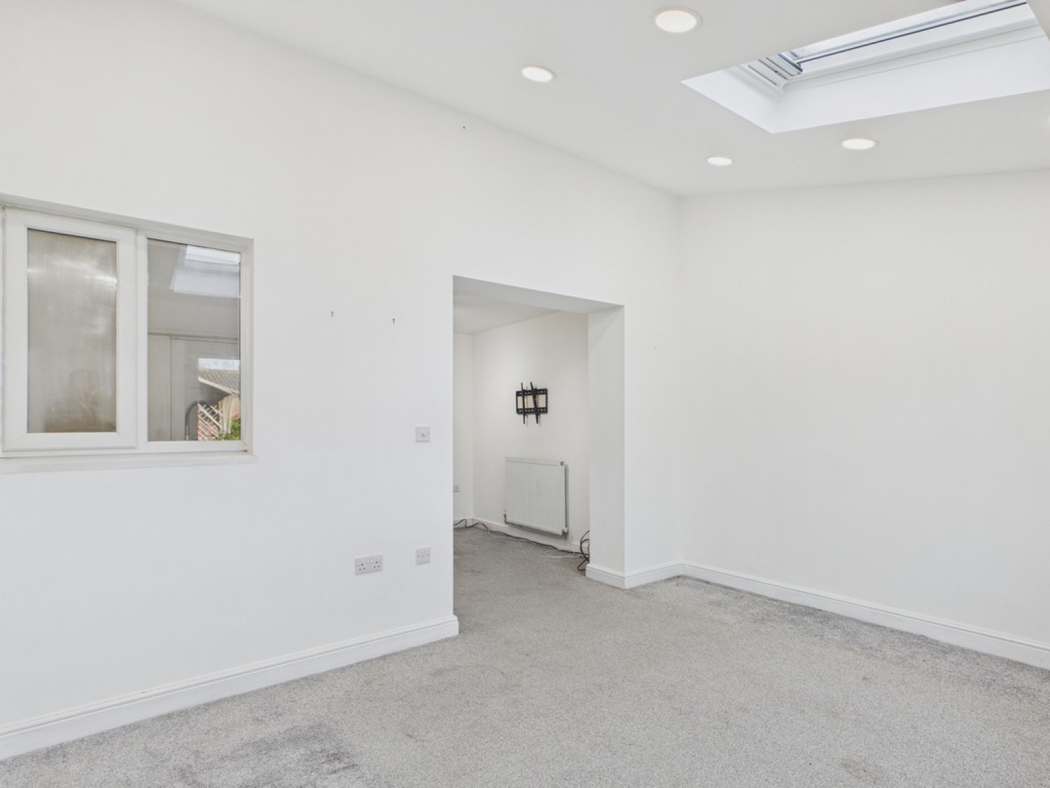 3 bedroom House for Sale Brackenfield Close, Grassmoor