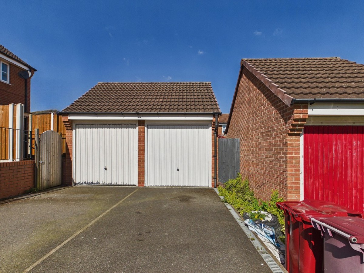 Brackenfield Close, Grassmoor