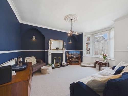 Station Road, Treeton