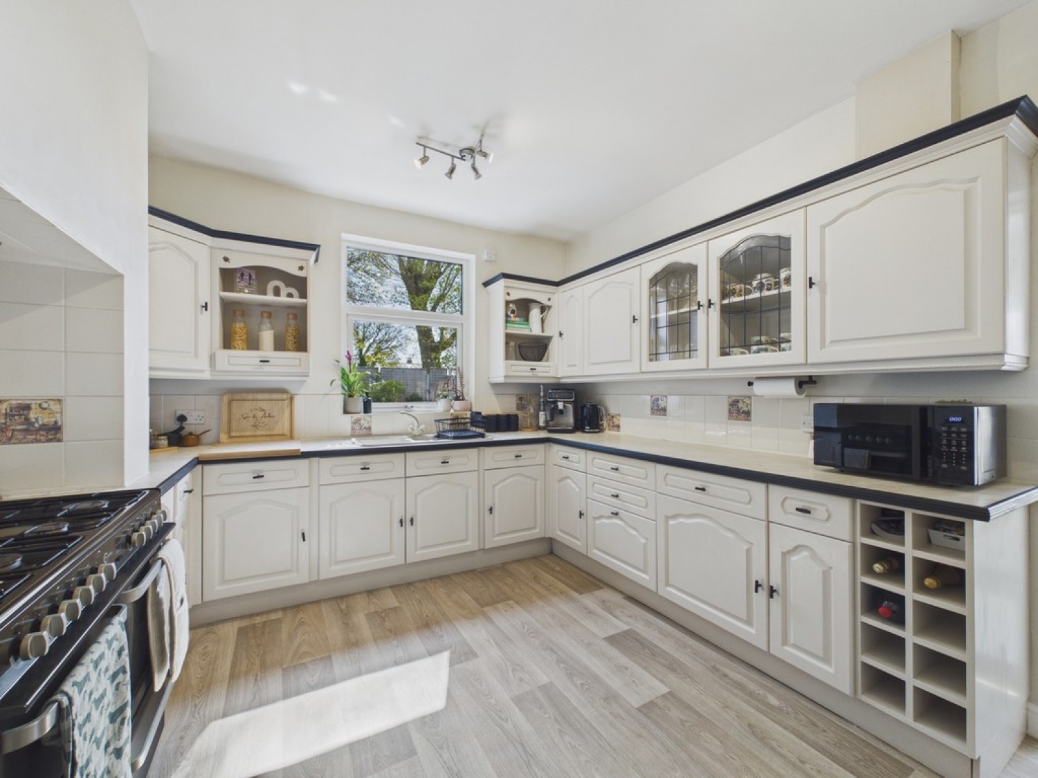 4 bedroom House for Sale Station Road, Treeton