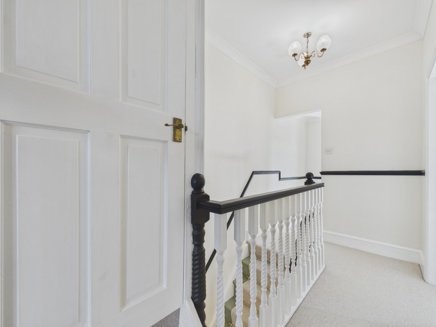 4 bedroom House for Sale Station Road, Treeton
