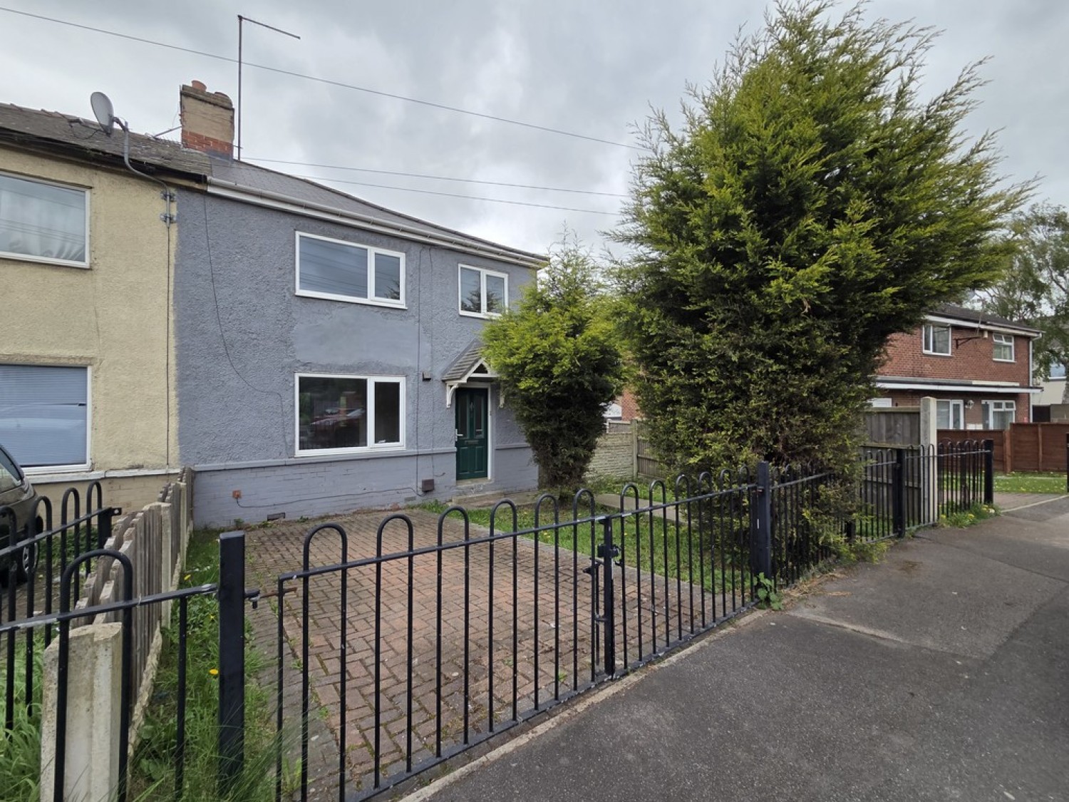 3 bedroom House for Sale Arundel Avenue, Dalton