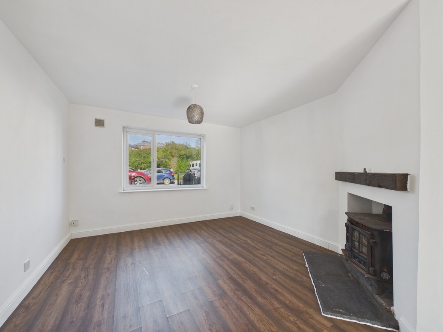 3 bedroom House for Sale Arundel Avenue, Dalton