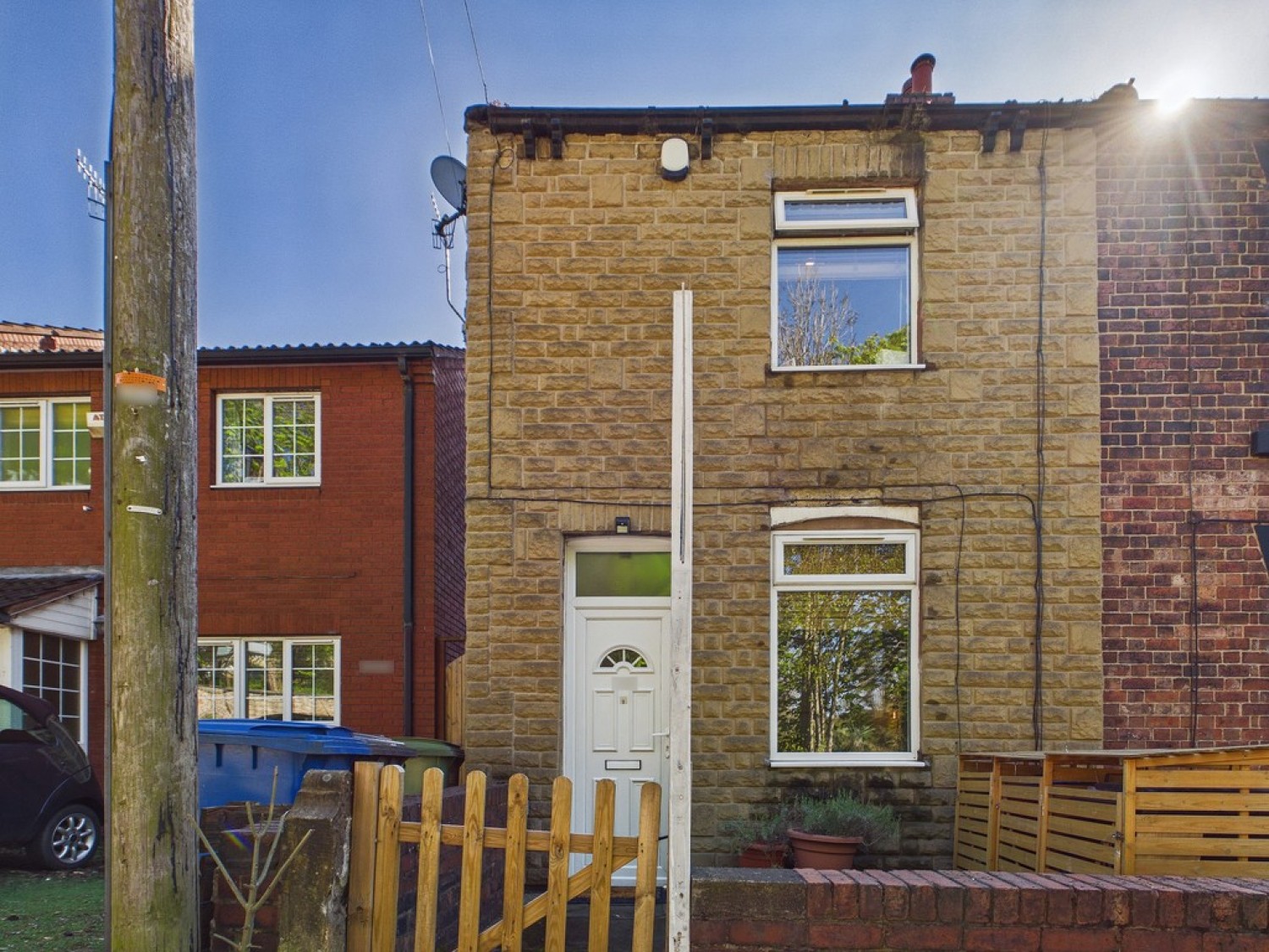 2 bedroom House for Sale Broomhill Road, Old Whittington, Chesterfield