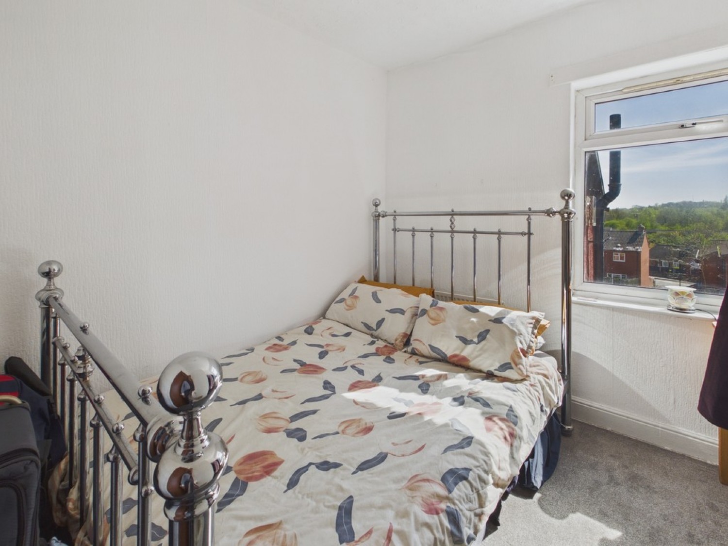 2 bedroom House for Sale Broomhill Road, Old Whittington, Chesterfield