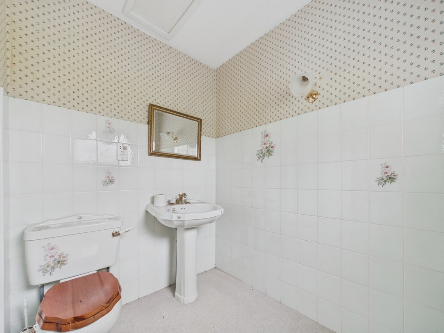 6 bedroom House for Sale Hooton Lane, Ravenfield