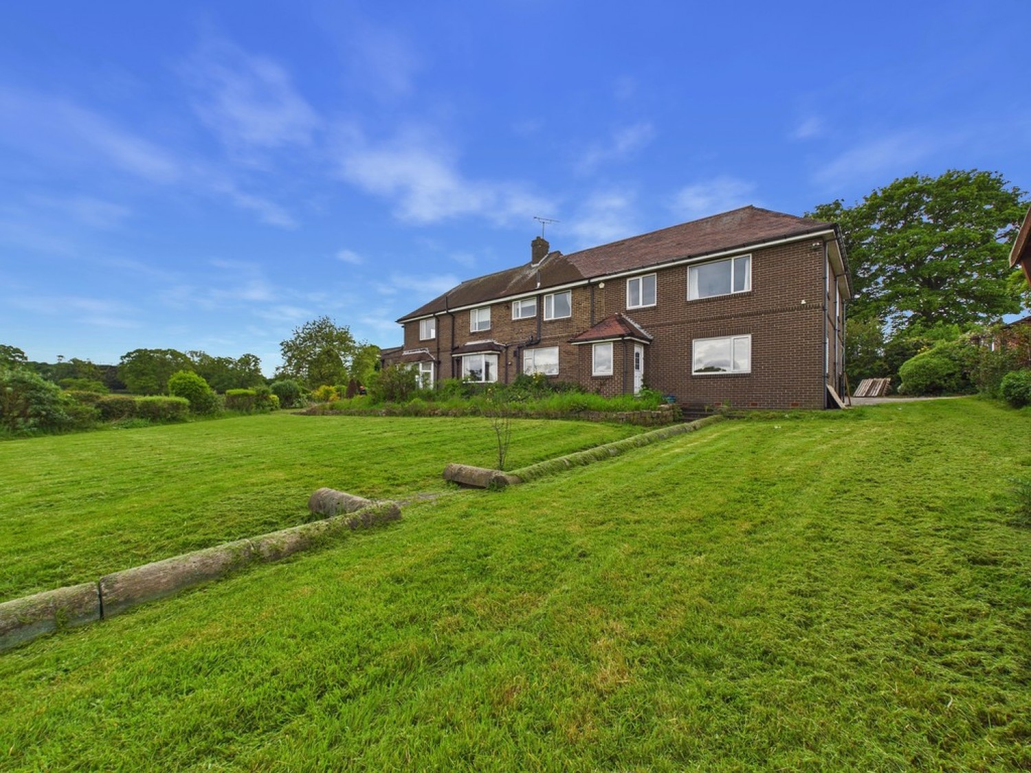 6 bedroom House for Sale Hooton Lane, Ravenfield