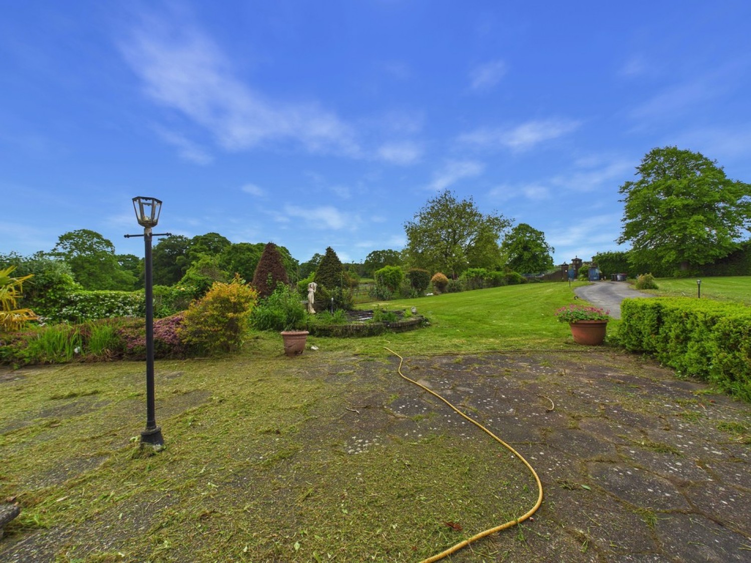 6 bedroom House for Sale Hooton Lane, Ravenfield