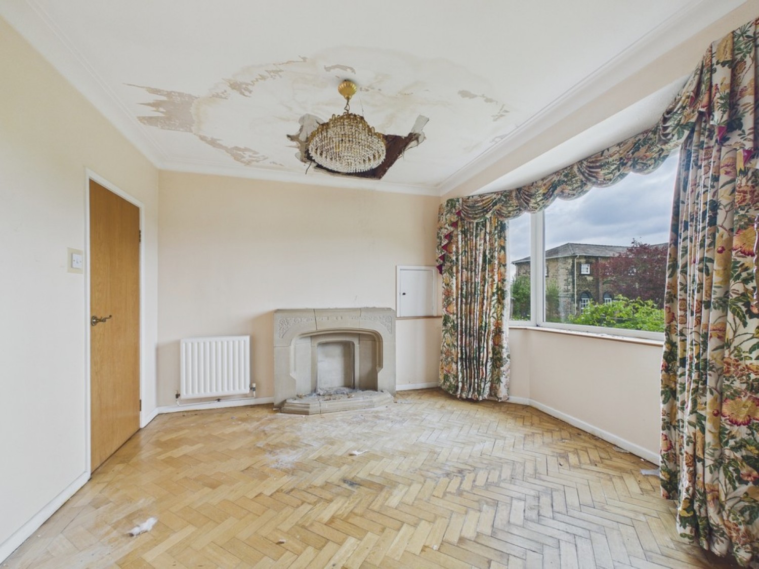 6 bedroom House for Sale Hooton Lane, Ravenfield