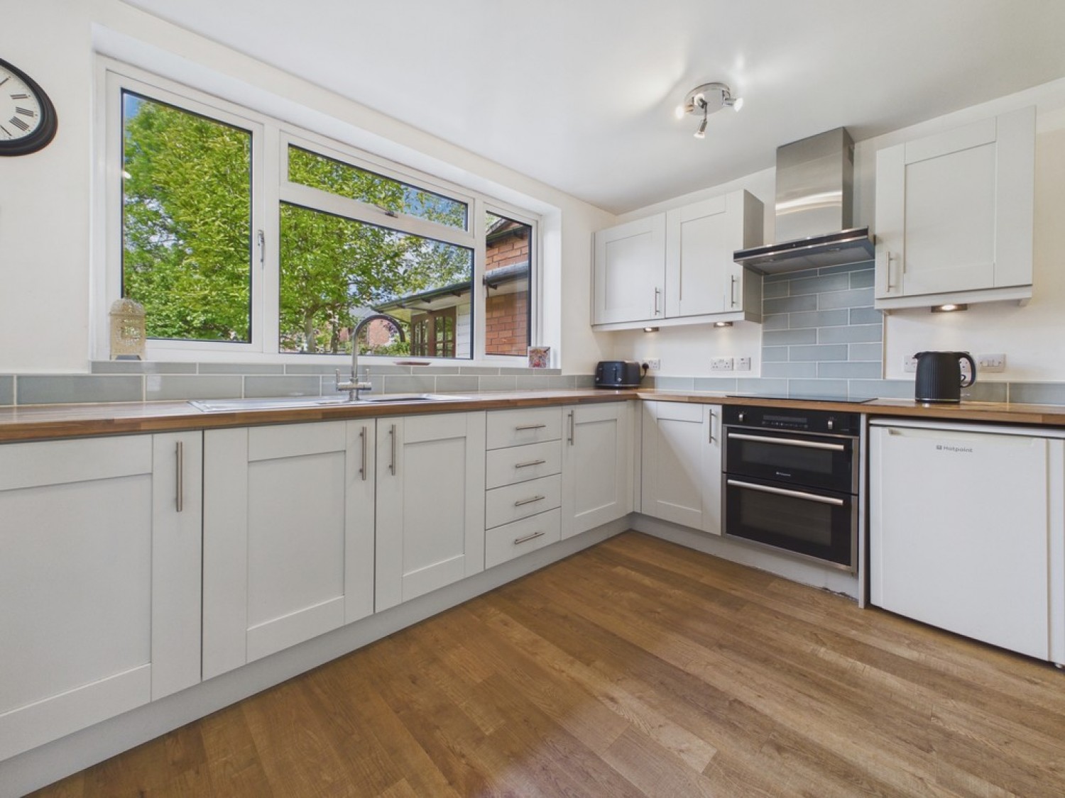4 bedroom House for Sale Avondale Road, Chesterfield