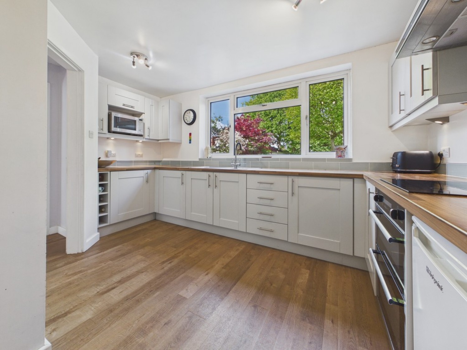 4 bedroom House for Sale Avondale Road, Chesterfield