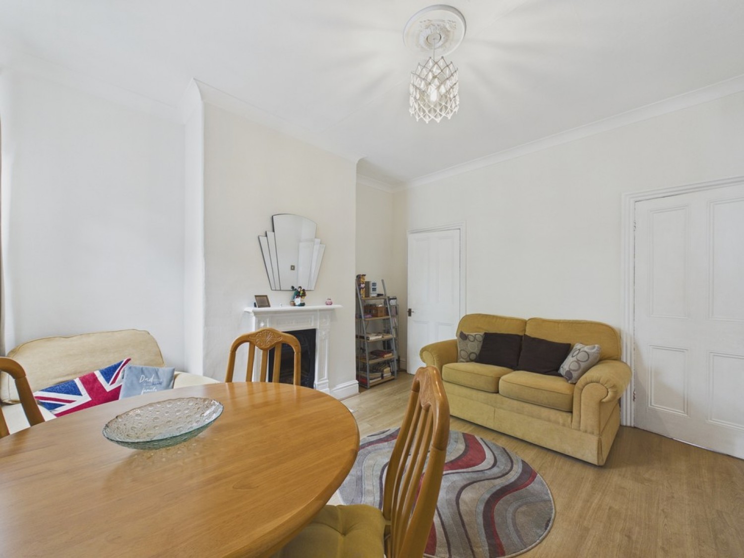 4 bedroom House for Sale Albany Street, Clifton