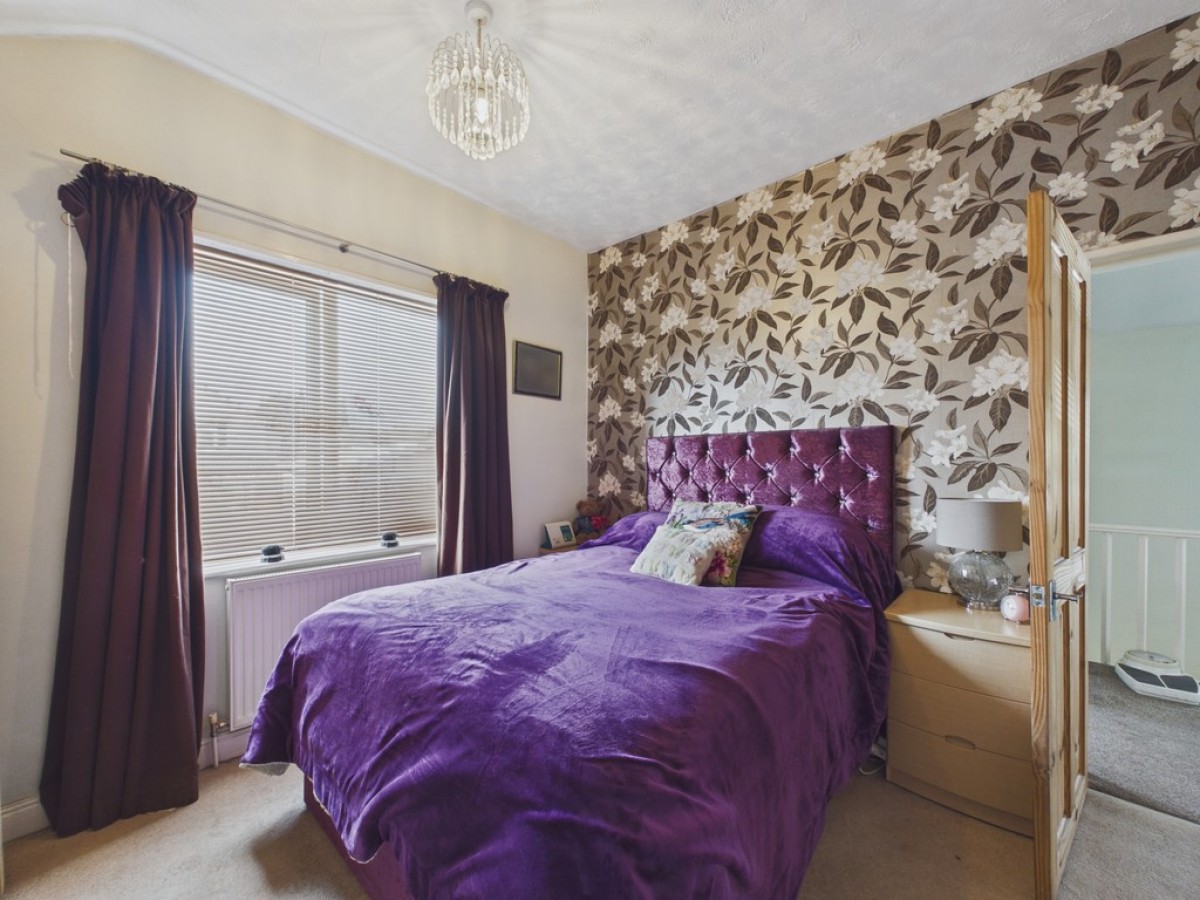 Crescent End, Thurcroft