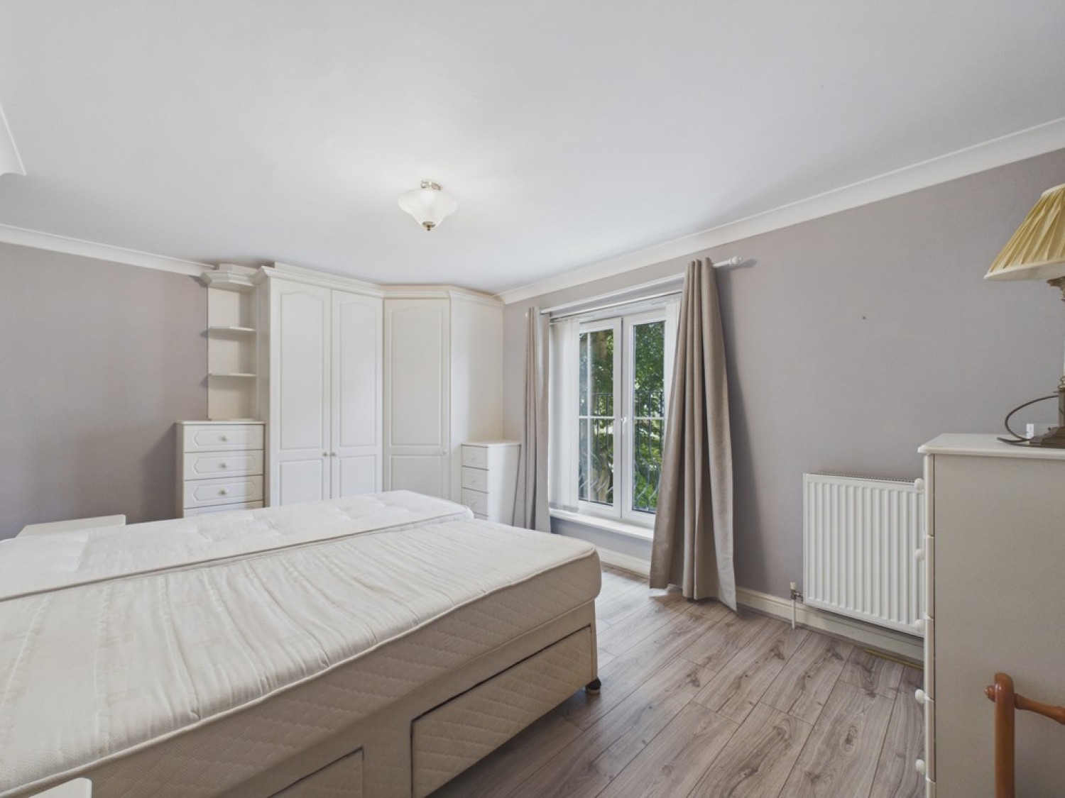 2 bedroom Flat for Sale Woodlands, Rotherham