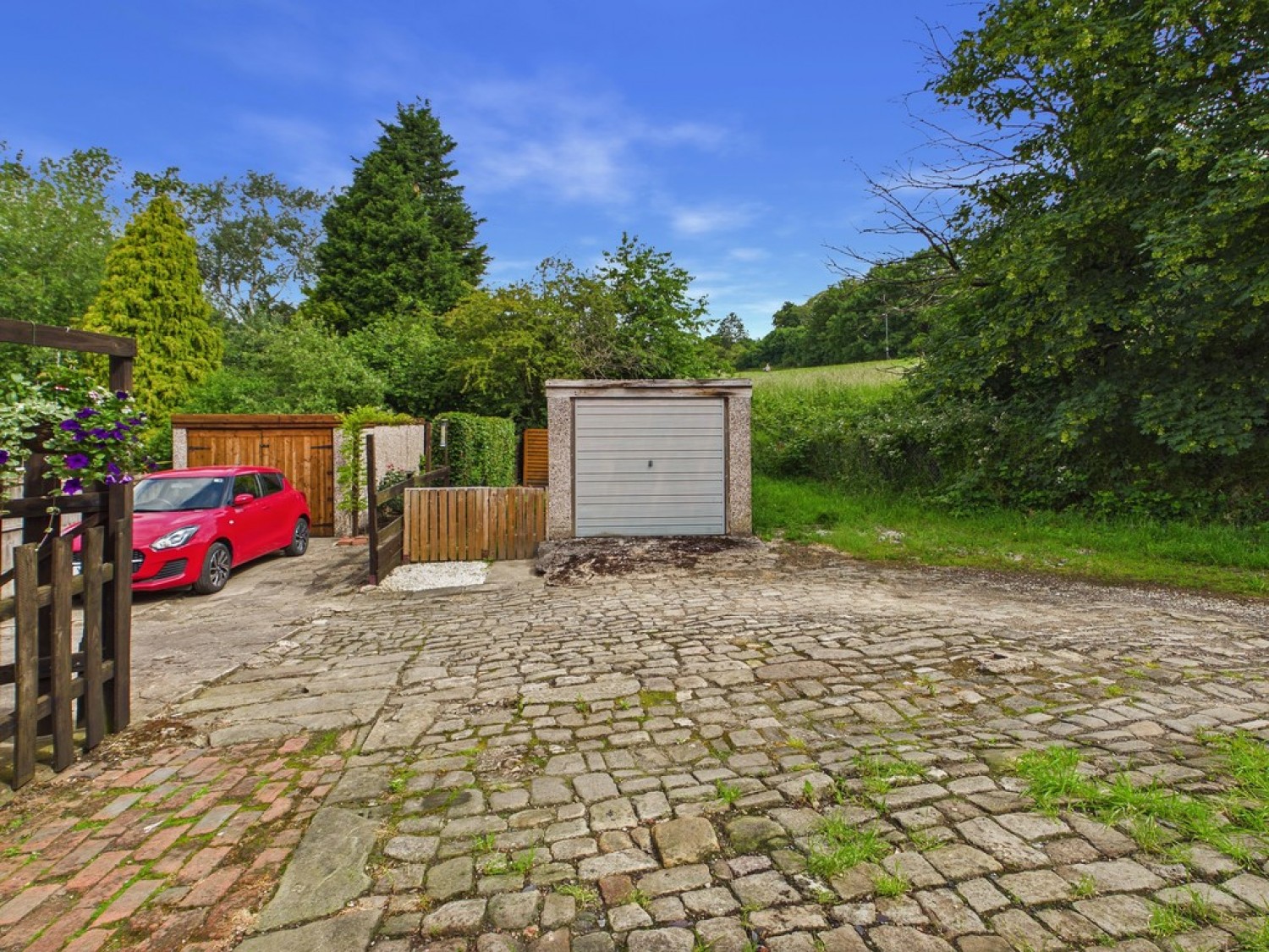 2 bedroom House for Sale Valley Road, Spital