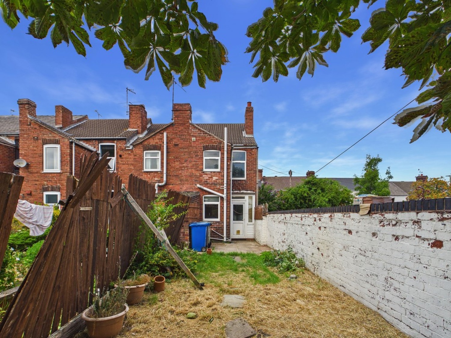2 bedroom House for Sale Nelson Street, Whittington Moor, Chesterfield