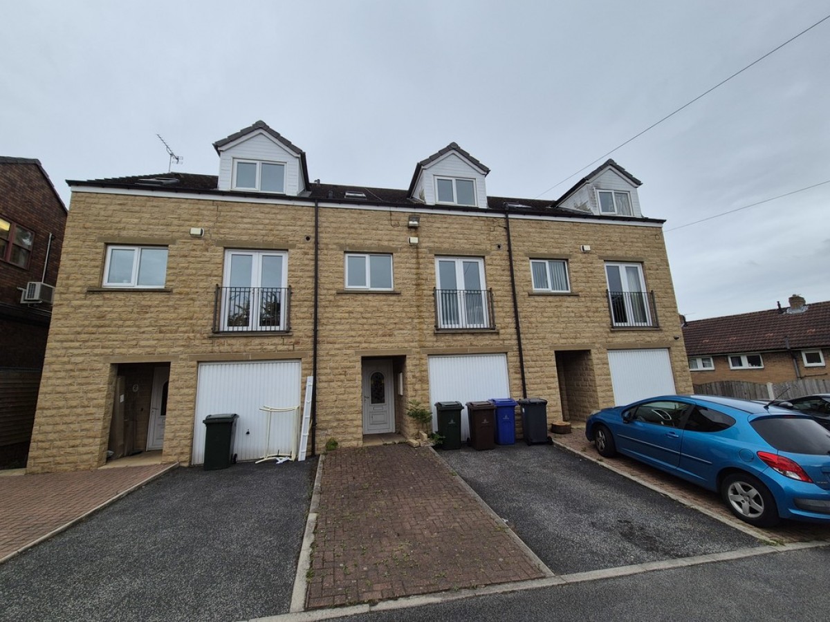 Meadstead Fold, Royston