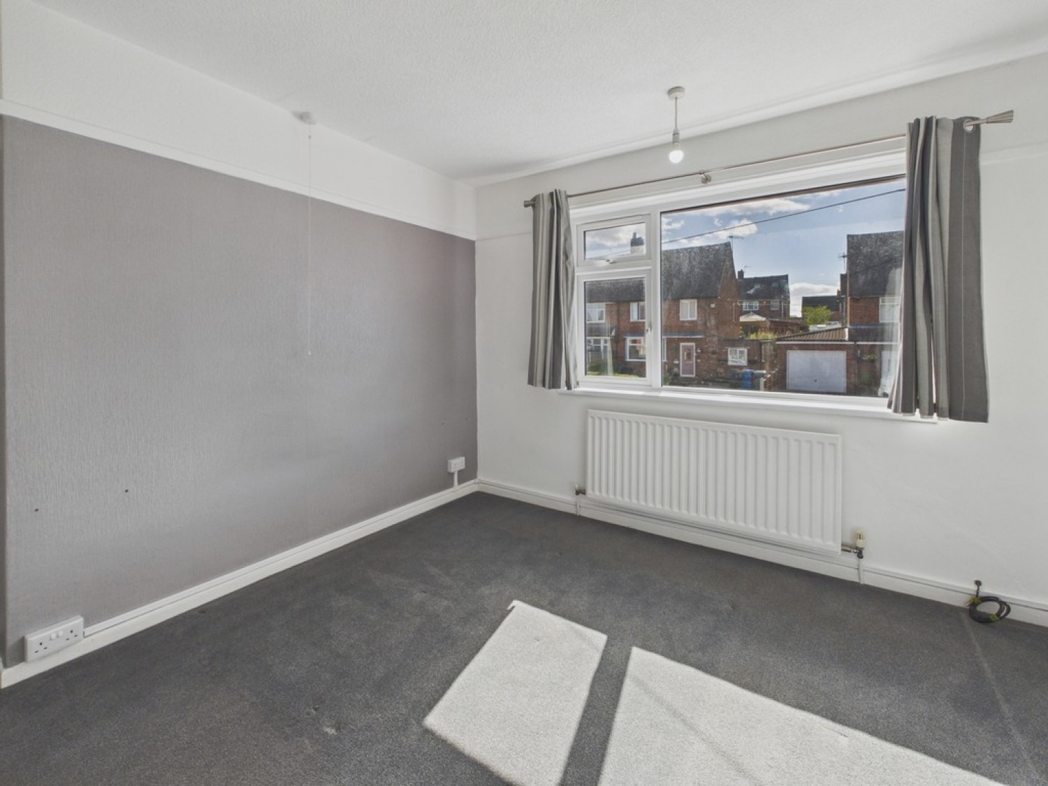 3 bedroom House for Sale Hillman Drive, Inkersall