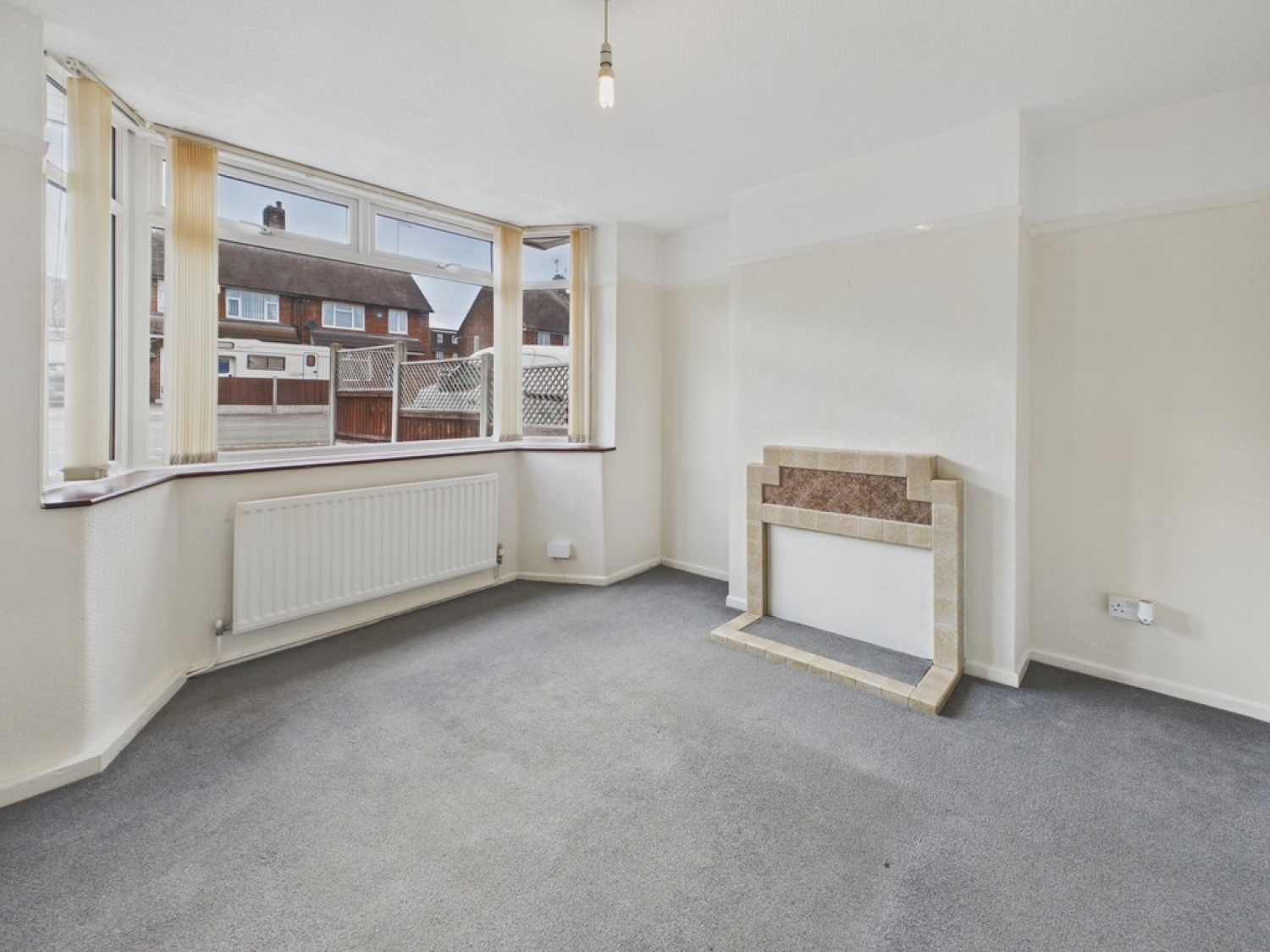 3 bedroom House for Sale Hillman Drive, Inkersall