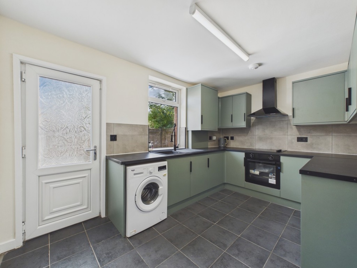 4 bedroom House for Letting Lockwood Road, Goldthorpe