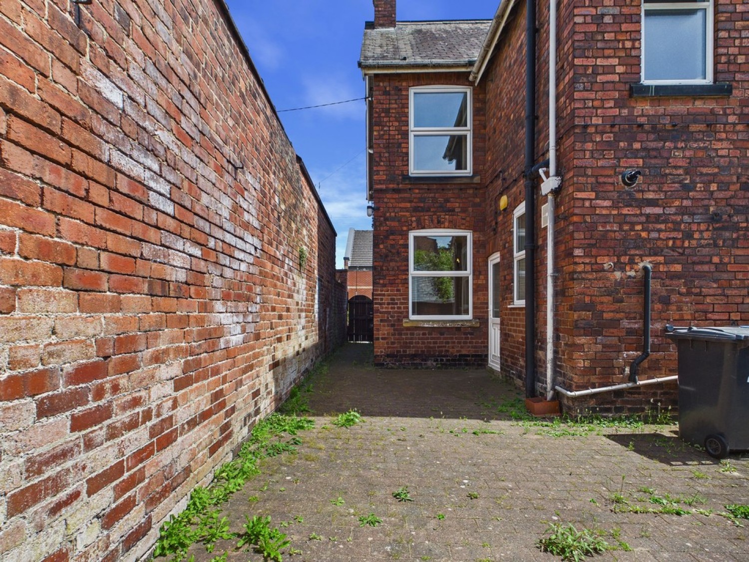 2 bedroom House for Letting Rectory Road, Staveley