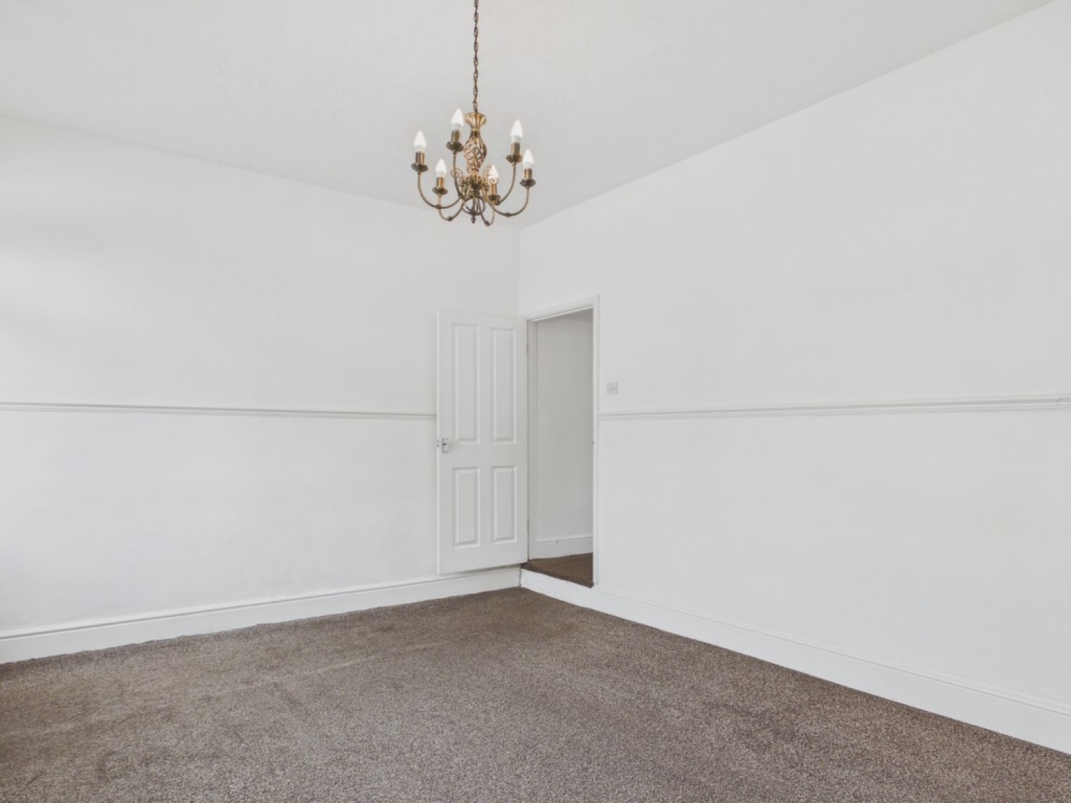 3 bedroom House for Sale Station Road, North Wingfield