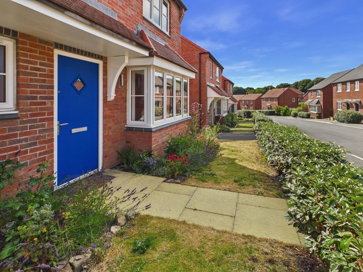 Emes Road, Wingerworth