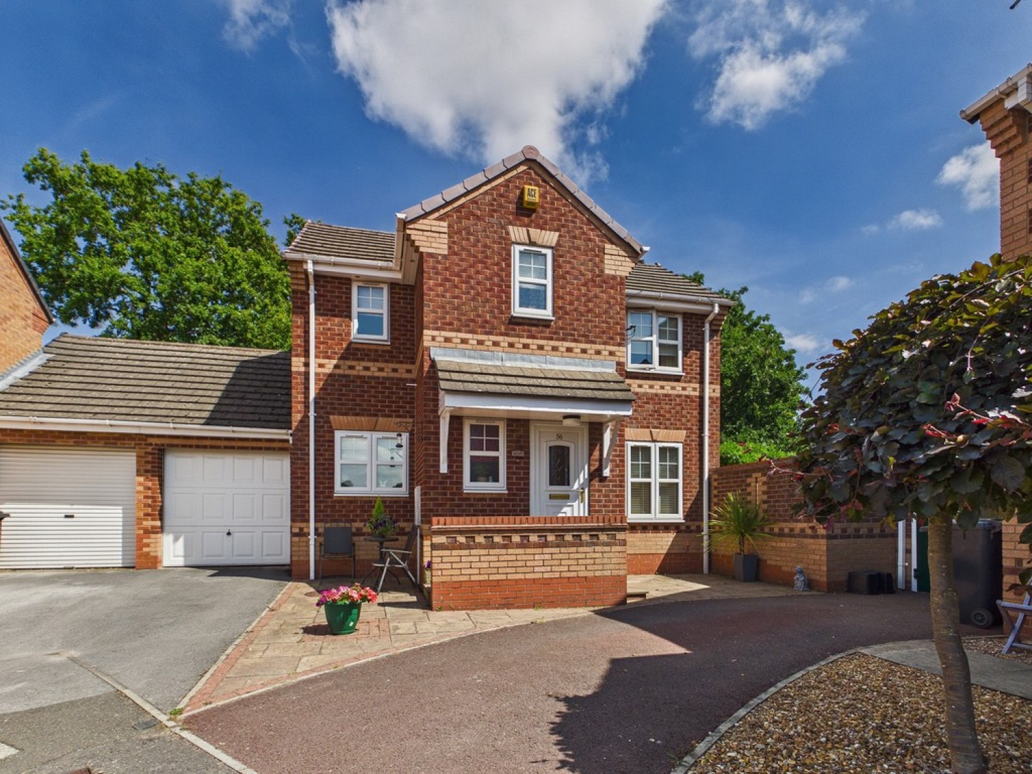 3 bedroom House for Sale Old House Road, Newbold
