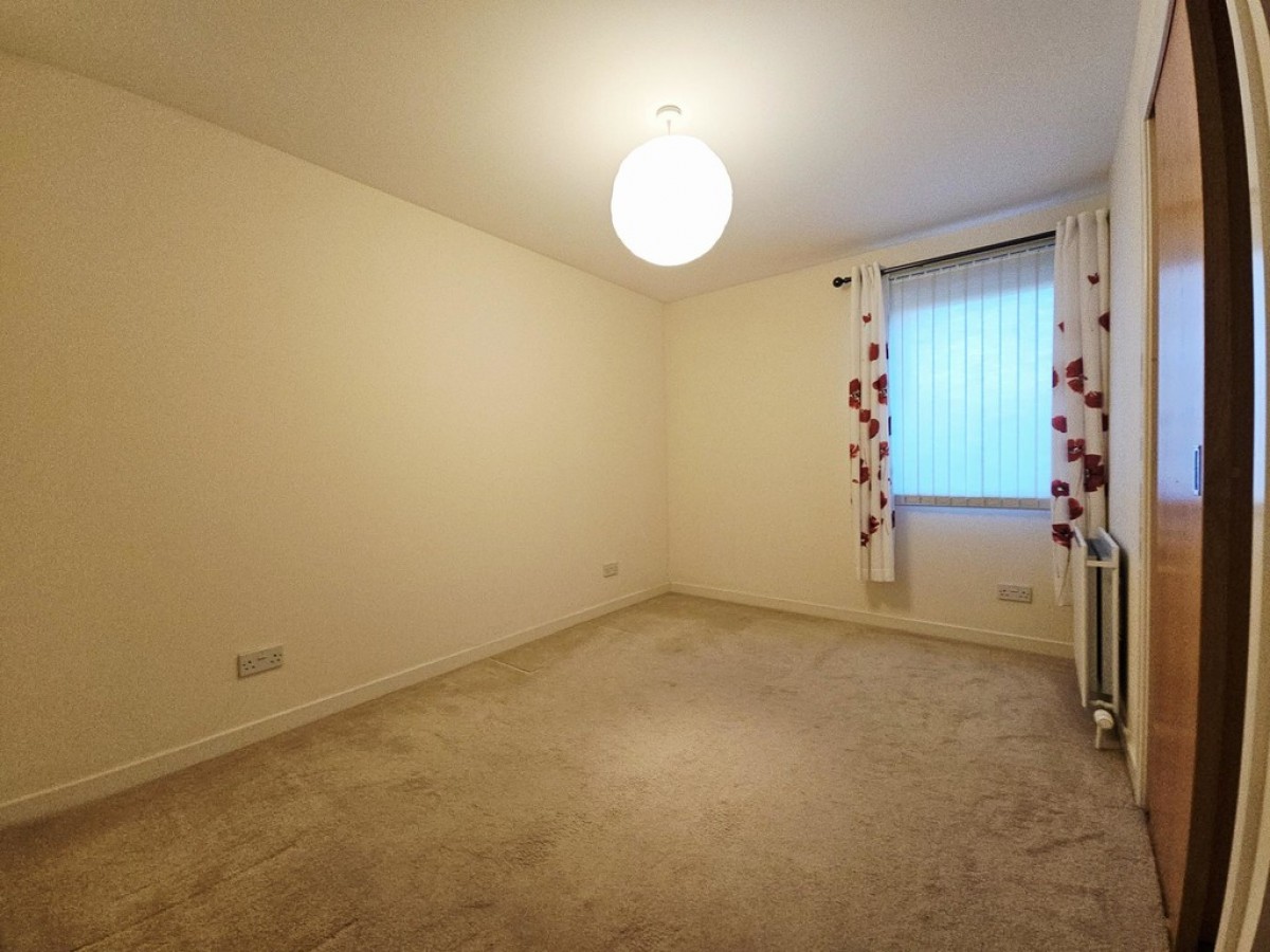 Gartferry Court, Racecourse Road