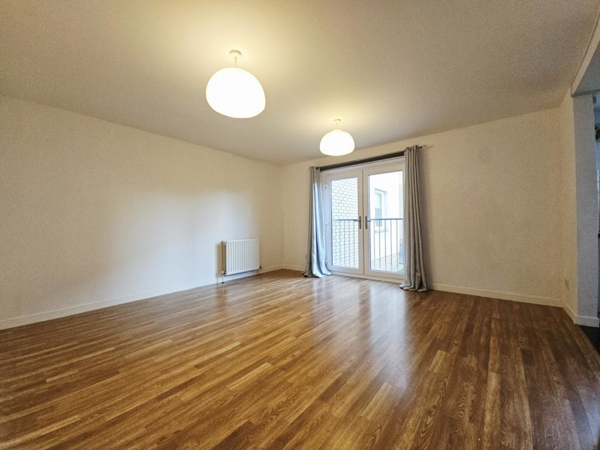 Gartferry Court, Racecourse Road