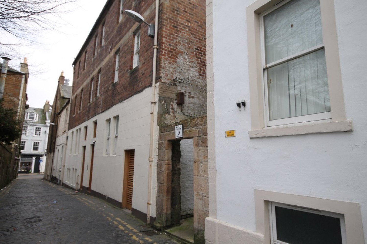 AYR - Academy Street