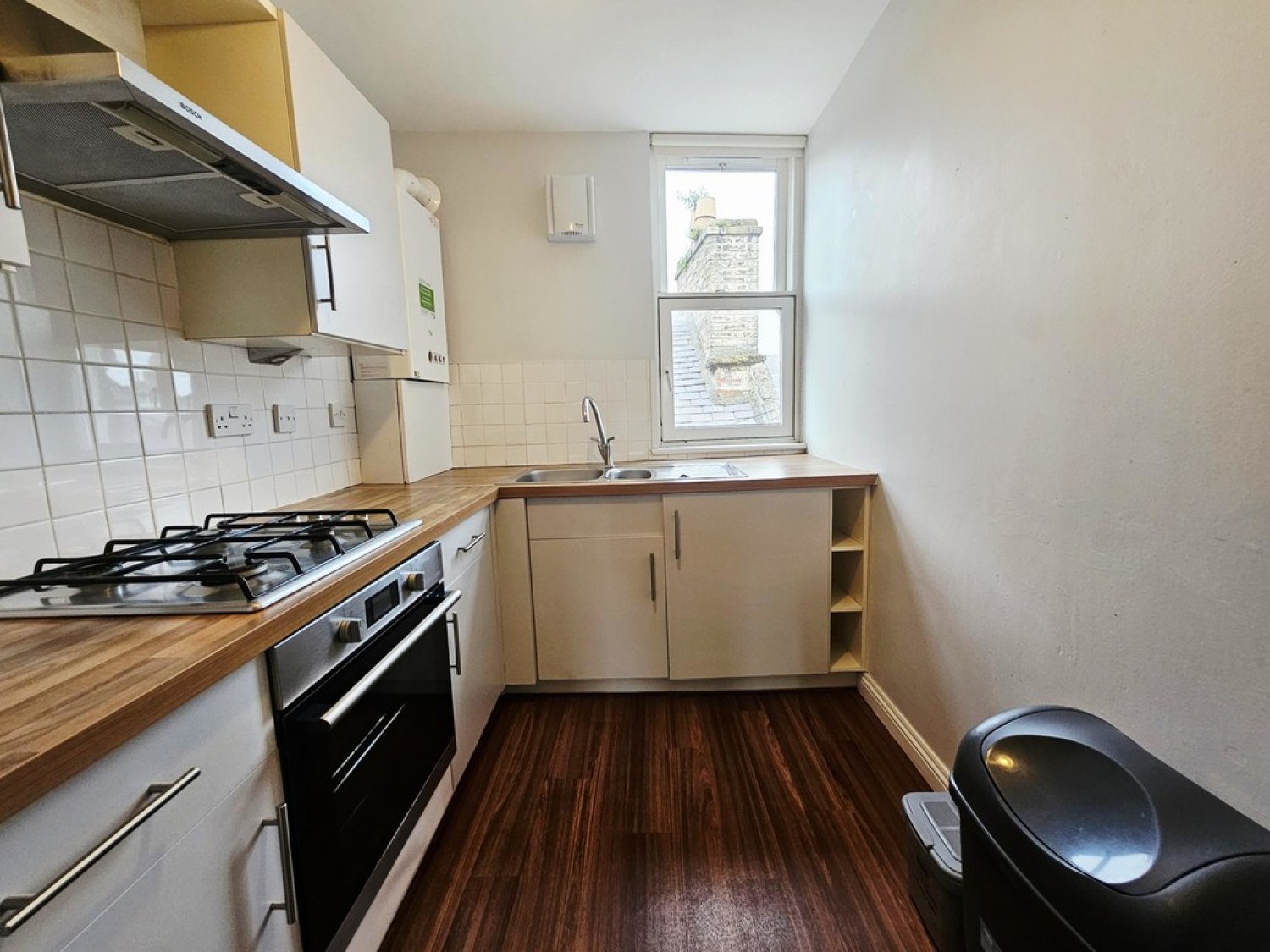 2 bedroom Flat for Letting AYR - Academy Street