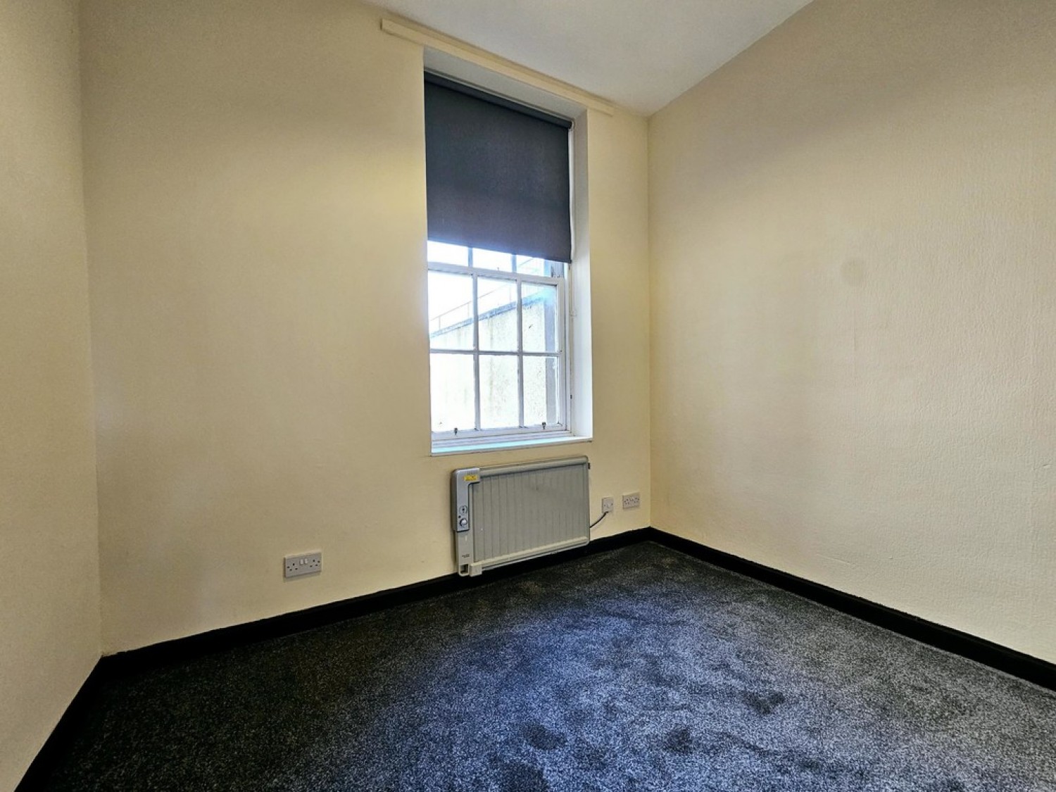 1 bedroom Flat for Letting AYR - High Street