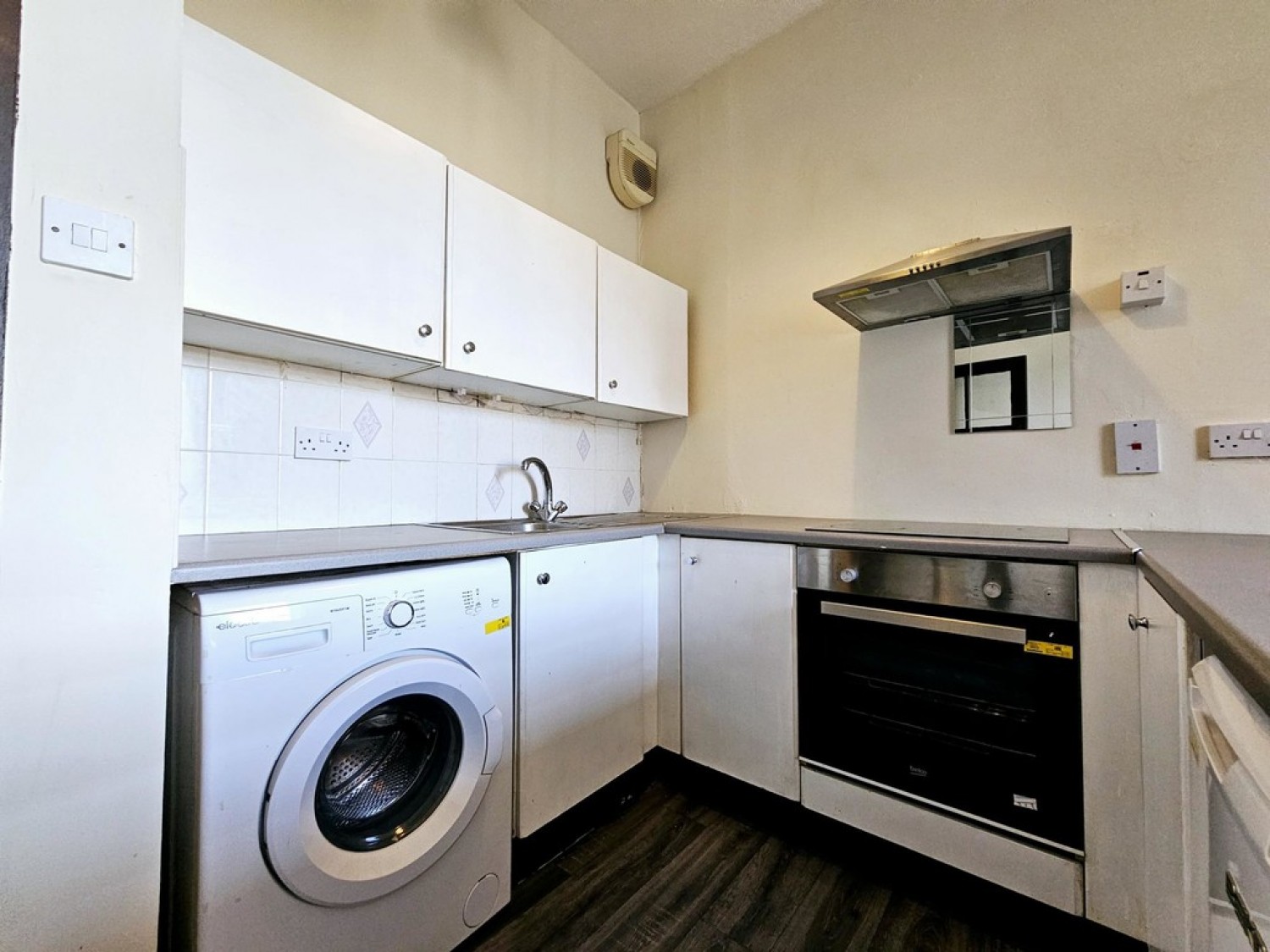 1 bedroom Flat for Letting AYR - High Street