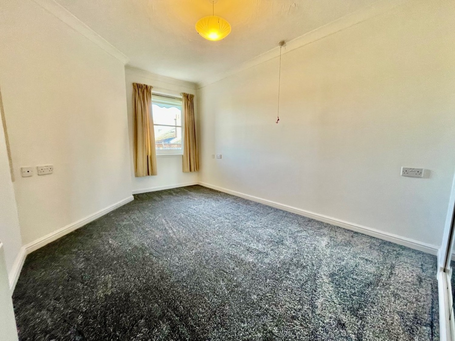 57 Dalblair Court, Ayr, KA7 1UJ