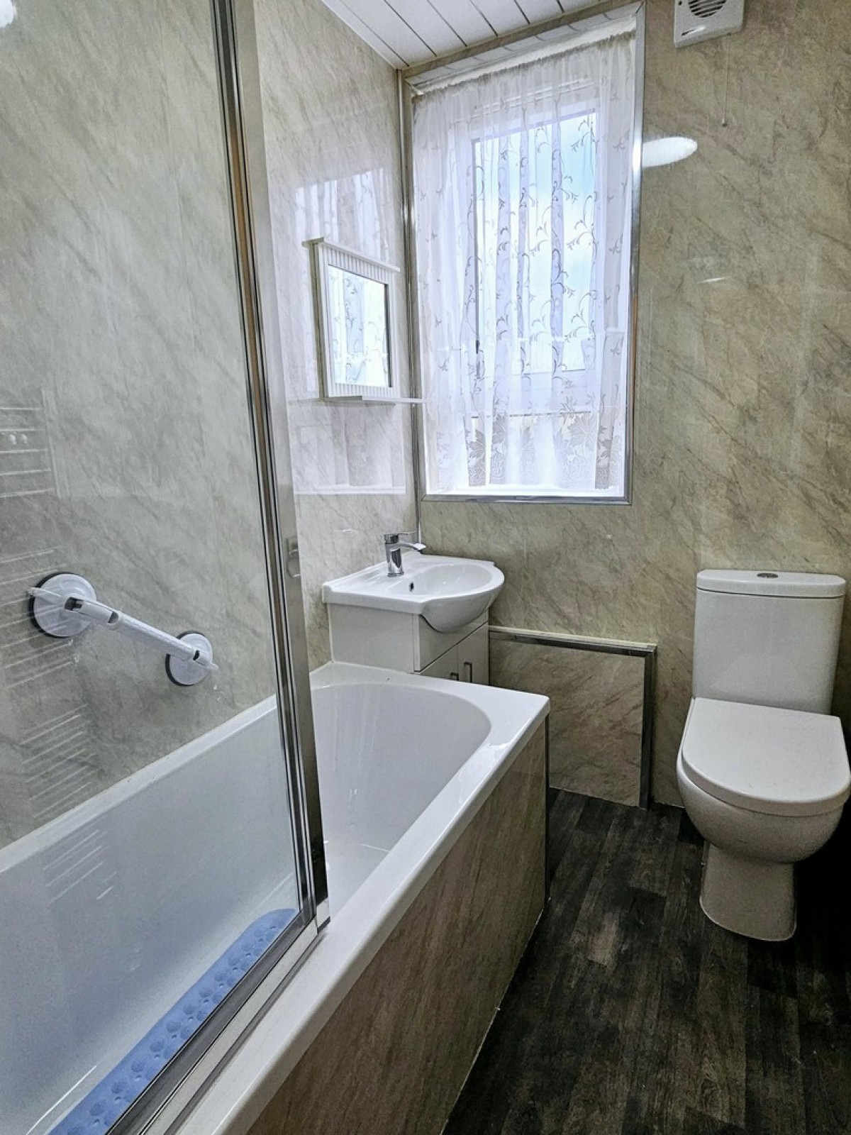 Barskimming Road, Mauchline