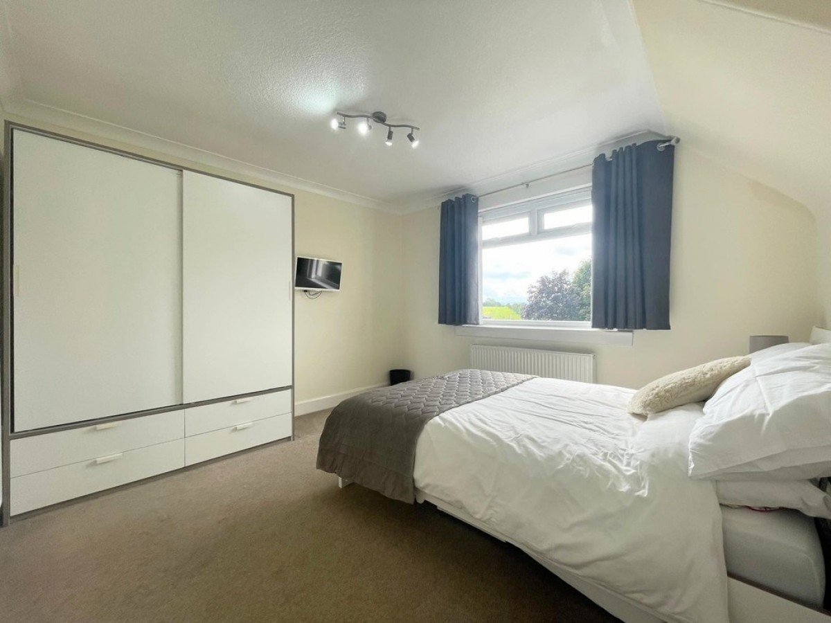 35 Glebe Crescent, Maybole. KA19 7HZ