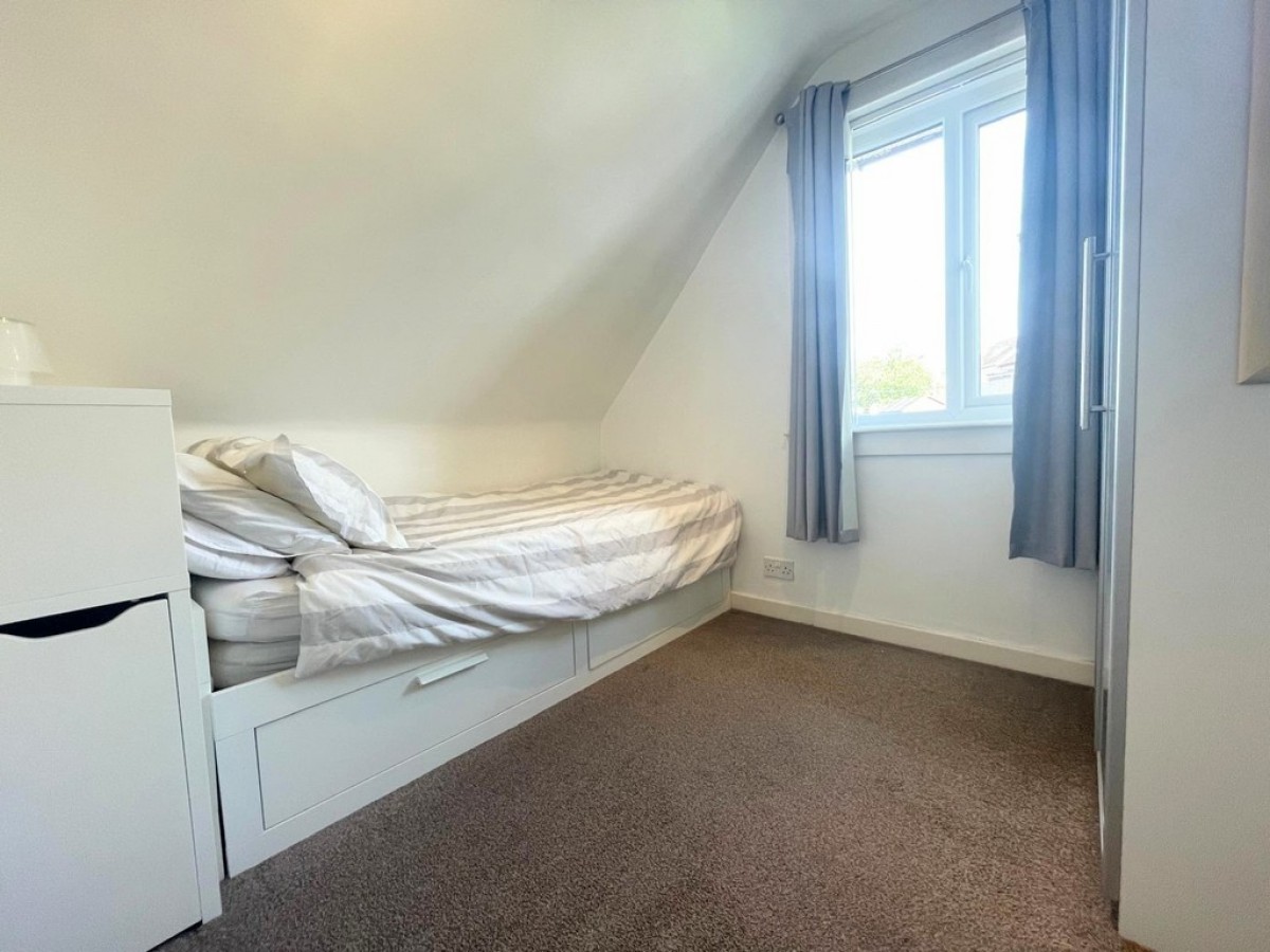 35 Glebe Crescent, Maybole. KA19 7HZ