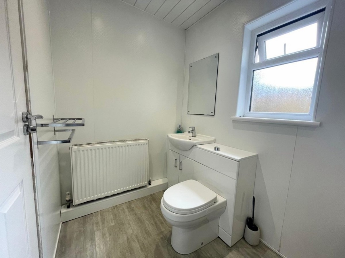 35 Glebe Crescent, Maybole. KA19 7HZ