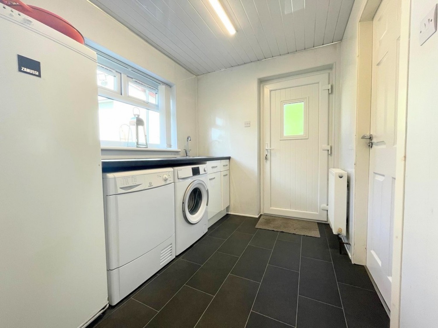 35 Glebe Crescent, Maybole. KA19 7HZ