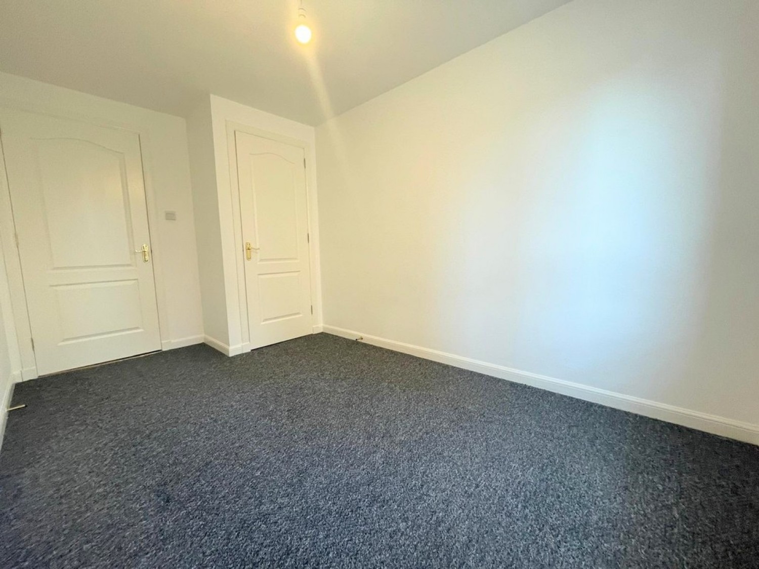 1B Halls Vennal, Ayr, KA8 8DE
