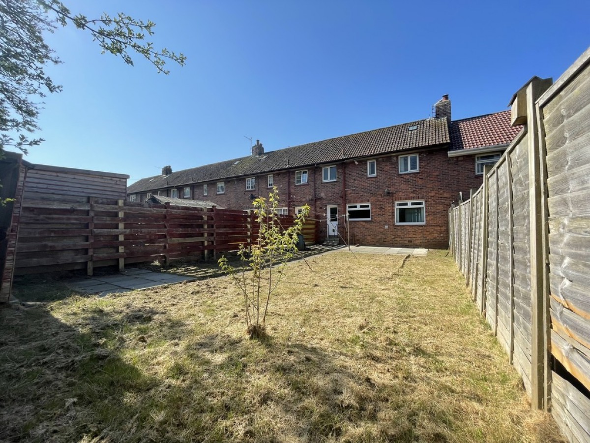 15 Fenwickland Avenue, Ayr, KA7 3QB