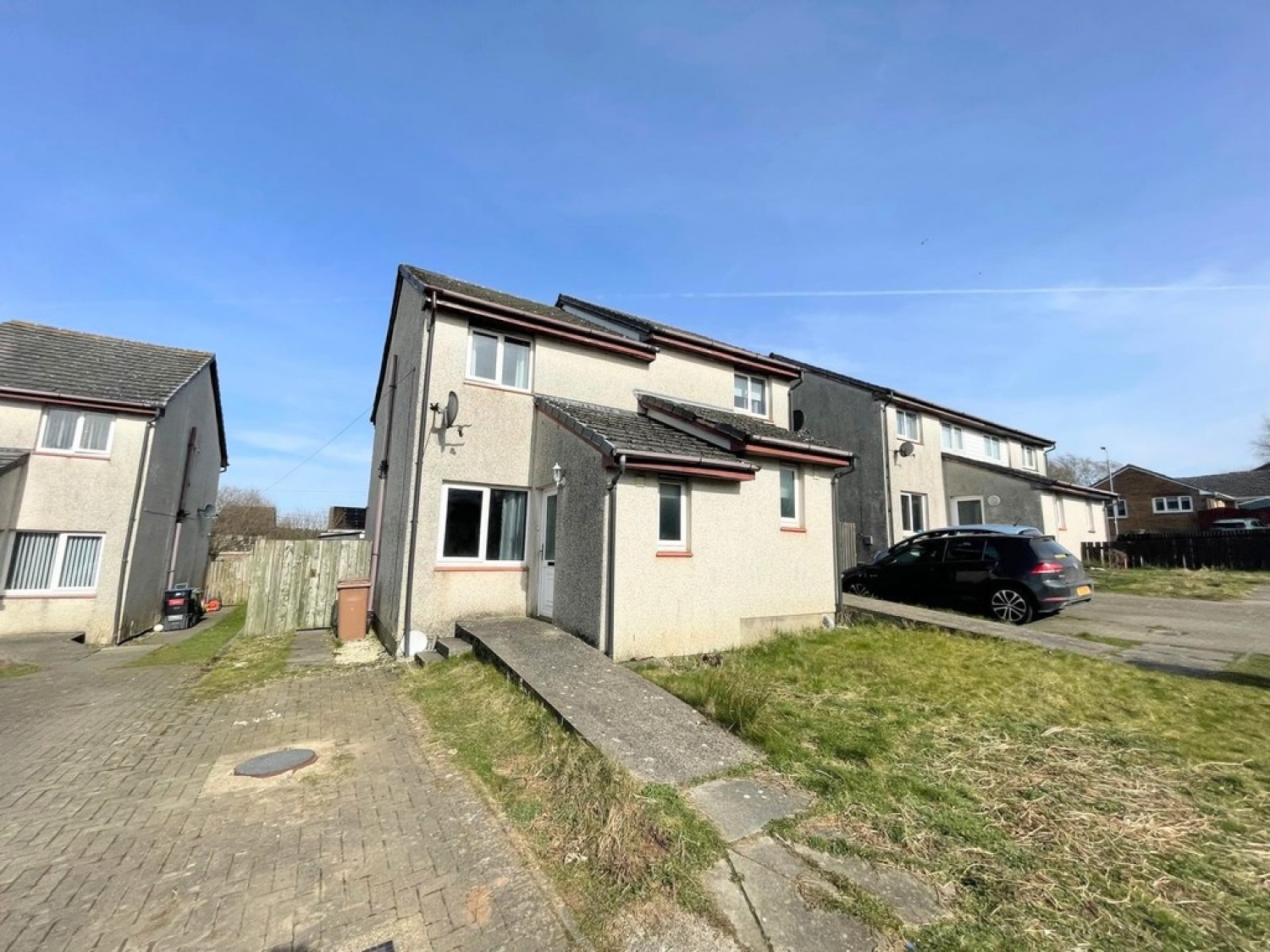 16 Hillside, Catrine, East Ayrshire, KA5 6QE