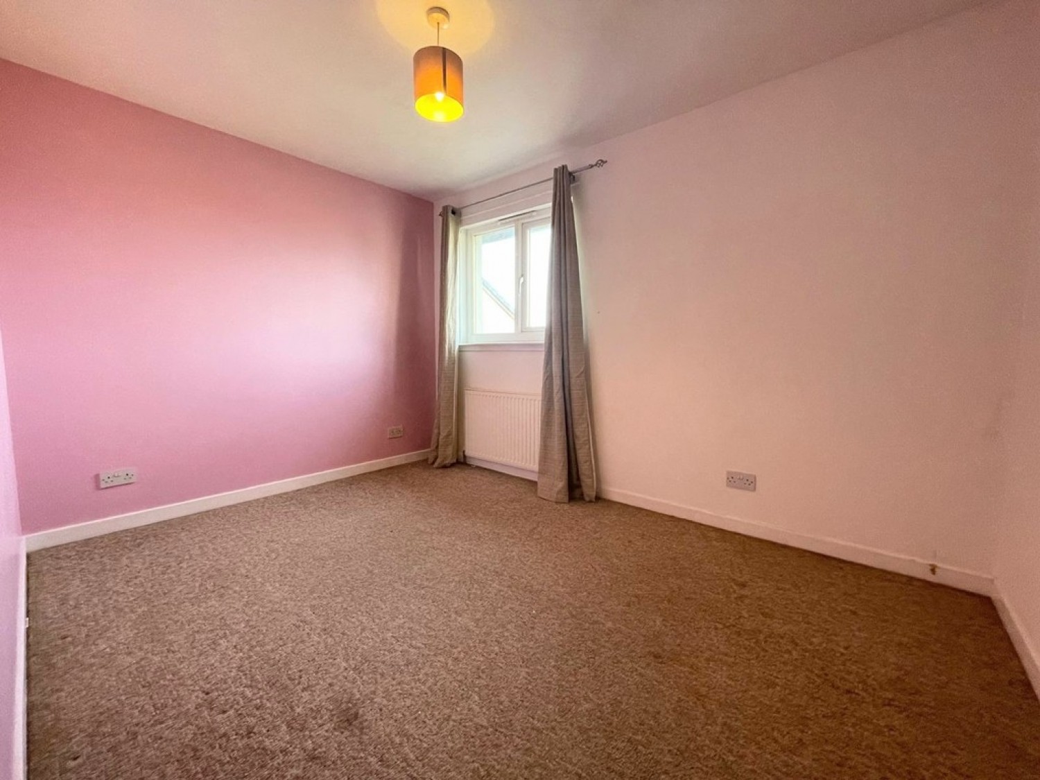 16 Hillside, Catrine, East Ayrshire, KA5 6QE