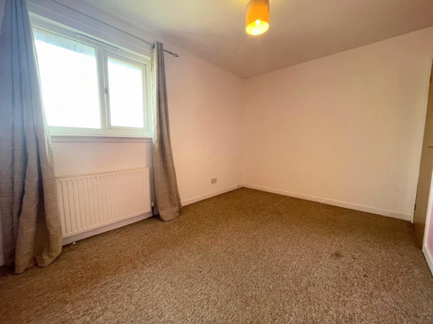 16 Hillside, Catrine, East Ayrshire, KA5 6QE