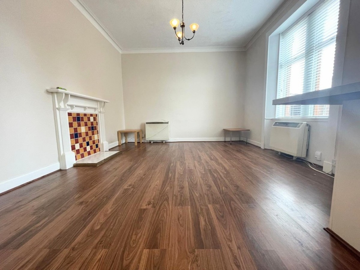 1 Salisbury Place, Prestwick, KA9 1JR