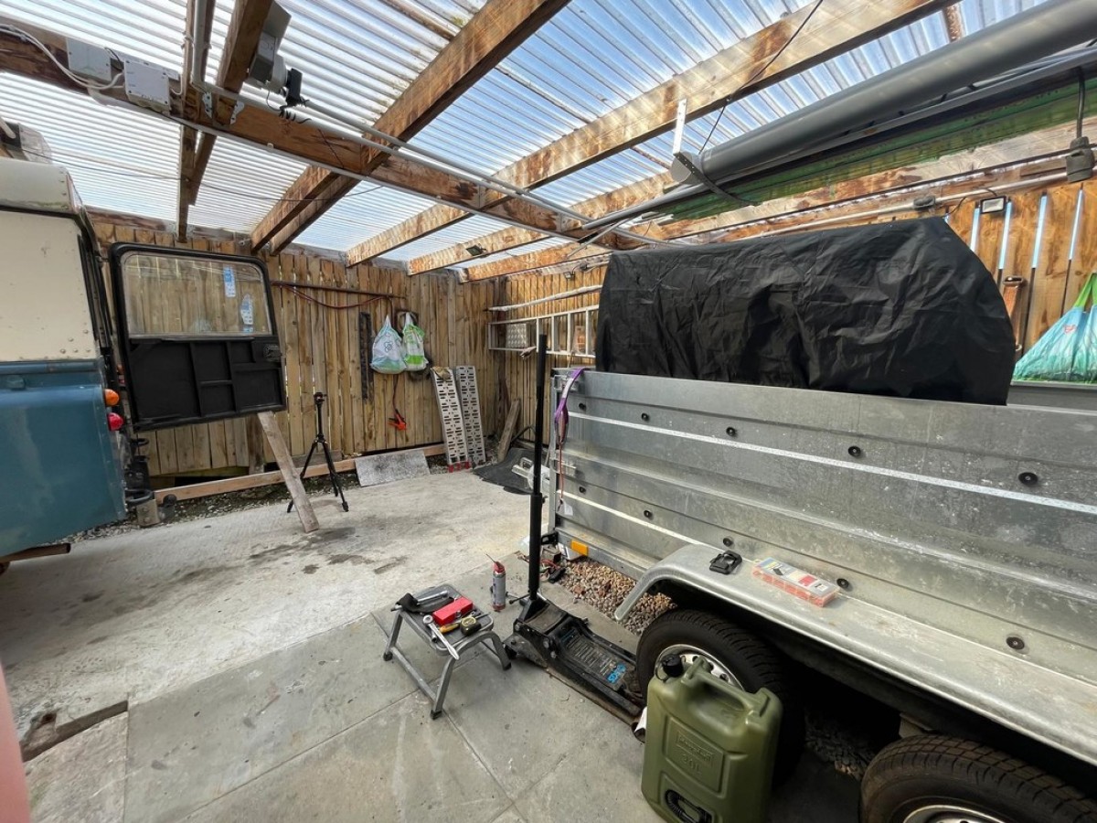 Pawprints, Robert Burns Avenue, Drongan, Ayr, KA6 7DZ